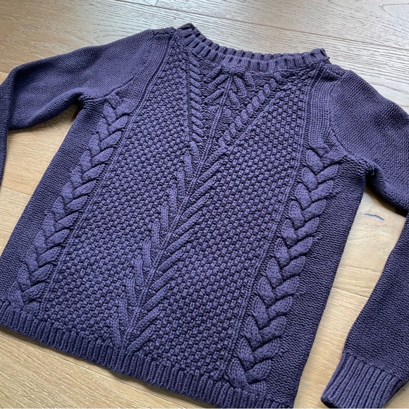 Banana Republic Cable Knit Chunky Fisherman Sweater Purple Slim Fit Womens XS - Picture 2 of 7